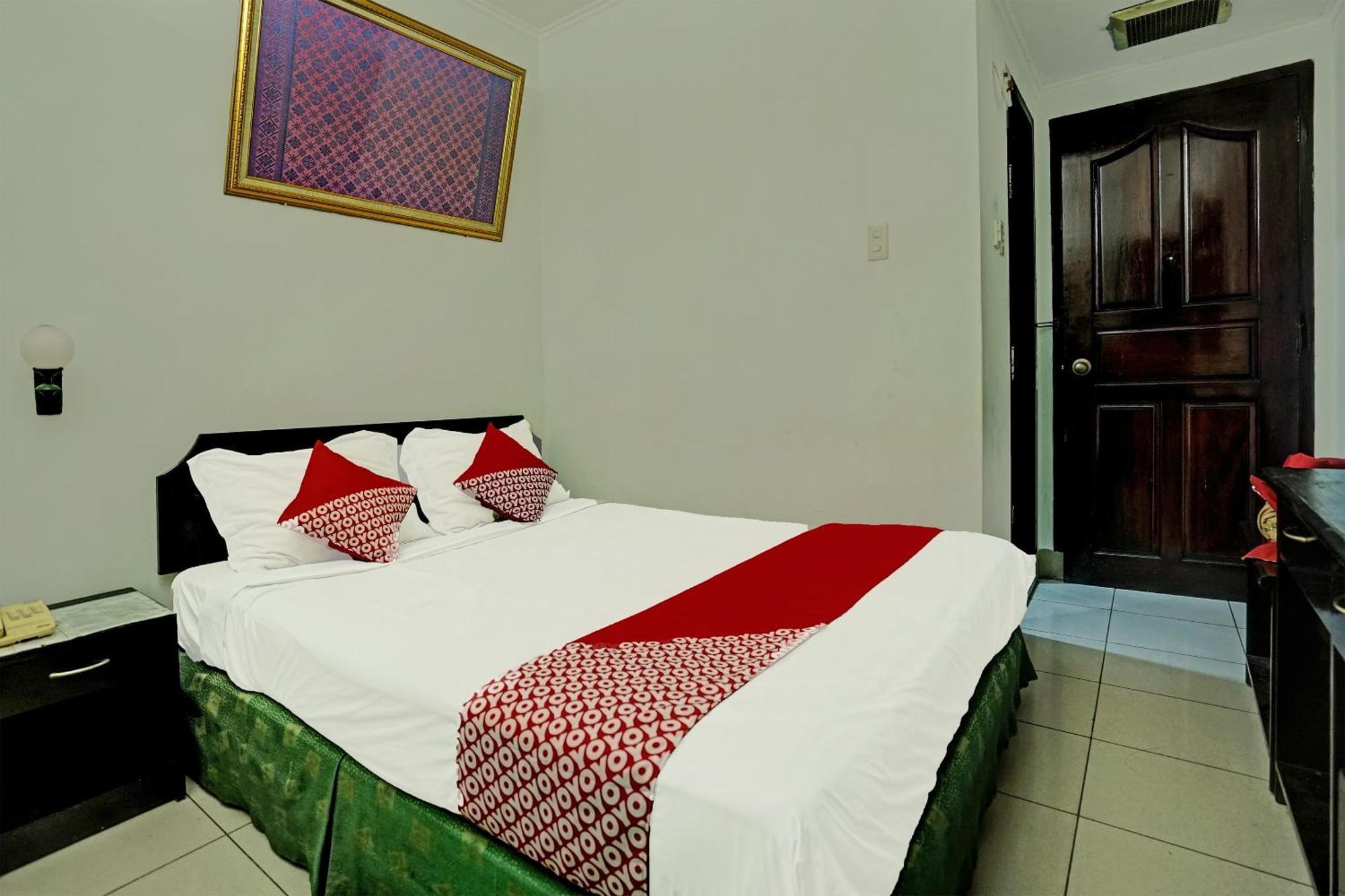 Super Oyo 91805 Hotel Wisma Bari Palembang Exterior foto